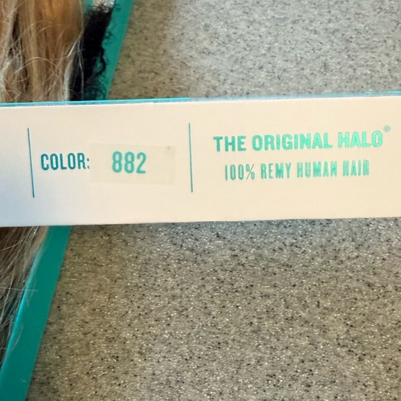 HALO COUTURE HAIR EXTENSIONS - Picture 8 of 8
